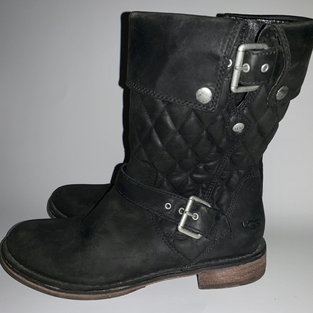 UGG Quilted Leather Detailed Boot.